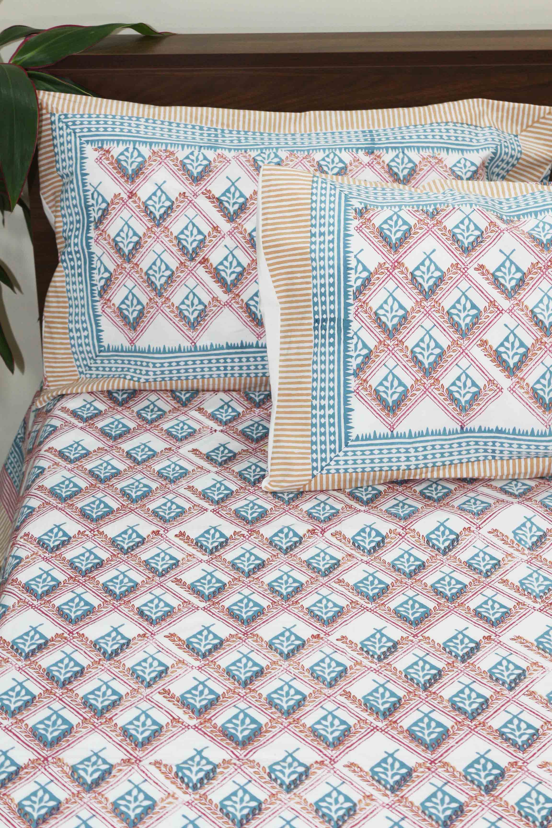 D floral White Hand Block Printed Cotton Bedsheet