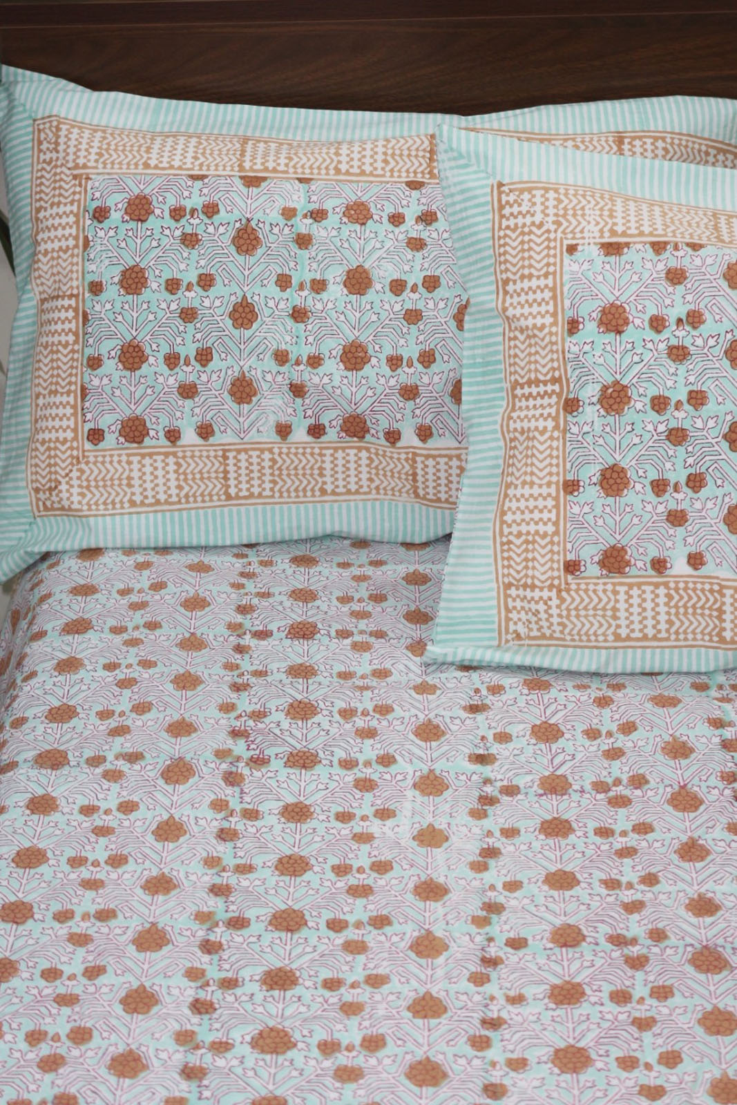 Aqua floral jaal White Hand Block Printed Cotton Bedsheet