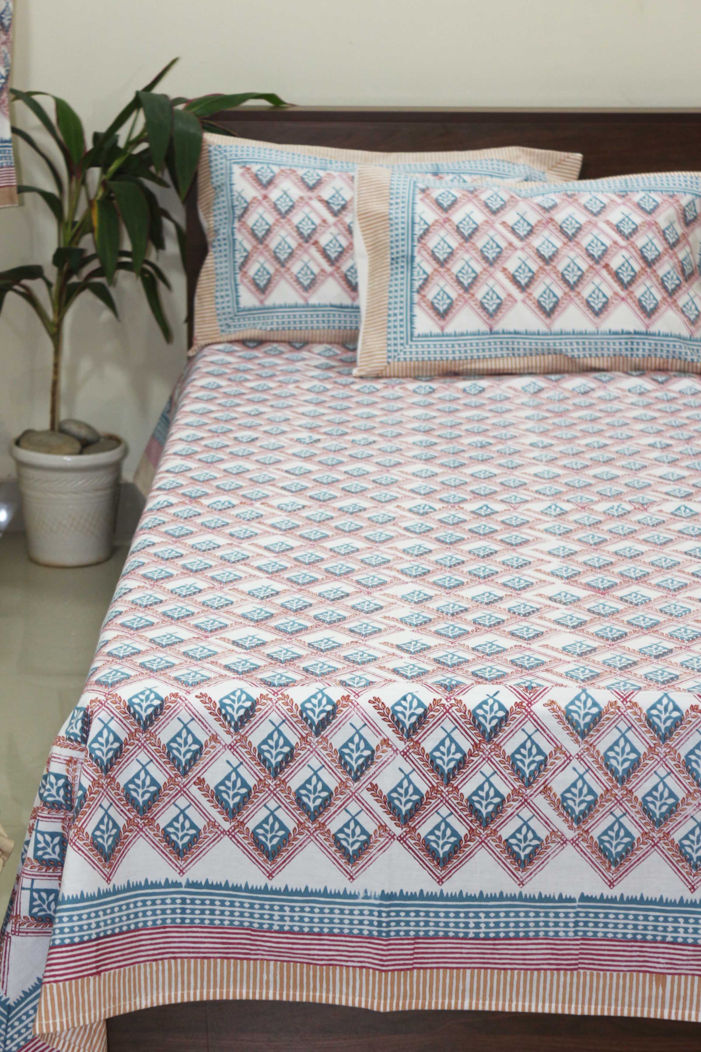 D floral White Hand Block Printed Cotton Bedsheet