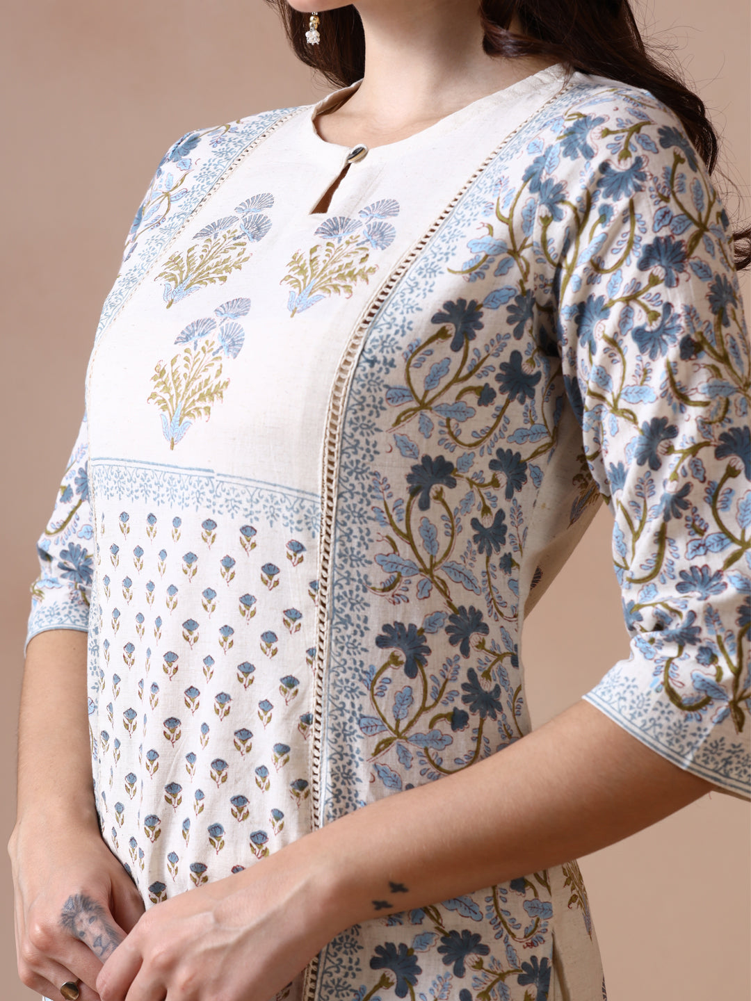 Off-White and Blue Floral Block Print Panelled Cotton Kurta with Keyhole Neck