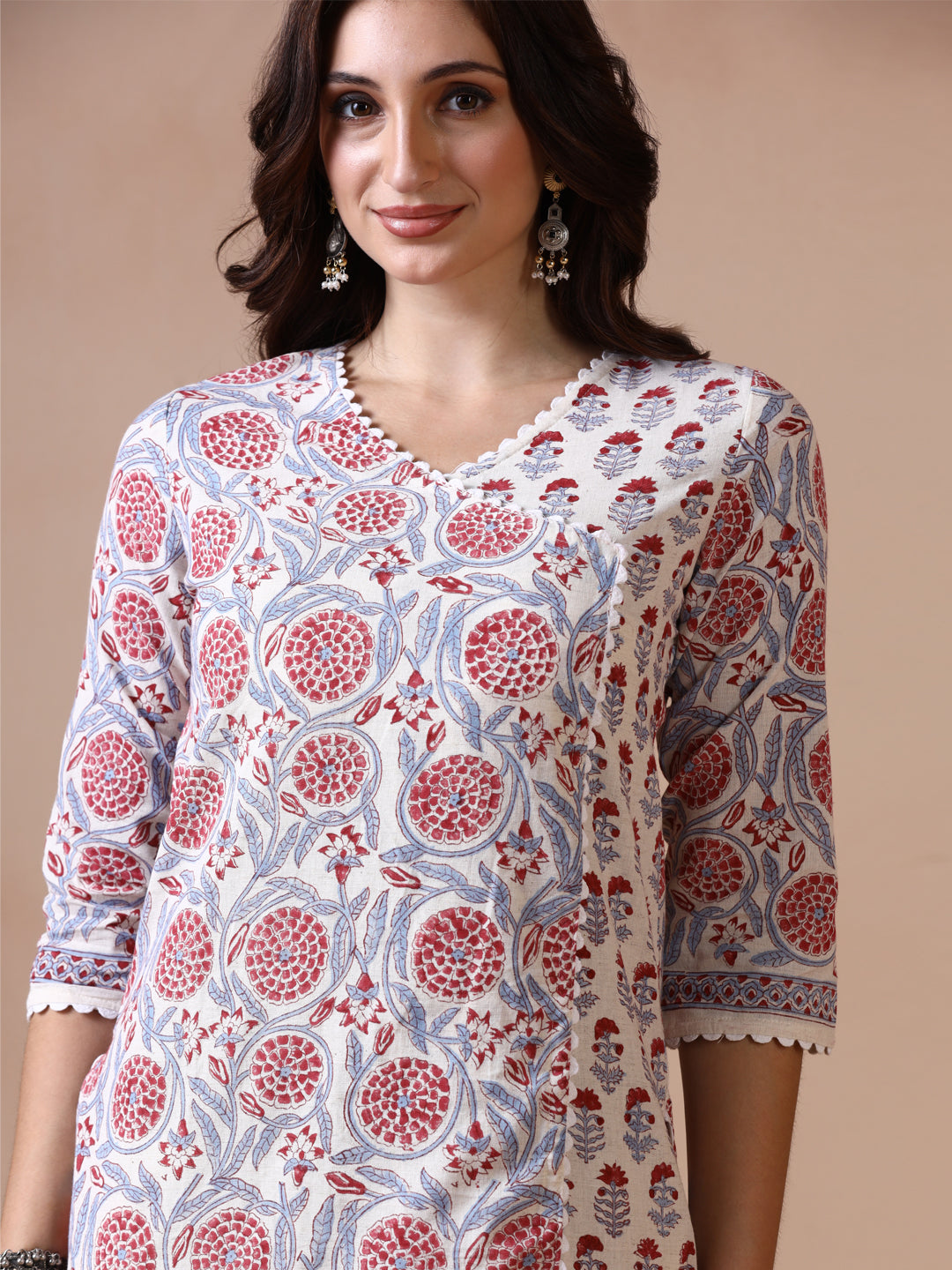 Off-White and Blue Cotton Straight Kurta with Red Floral Jaal Print.