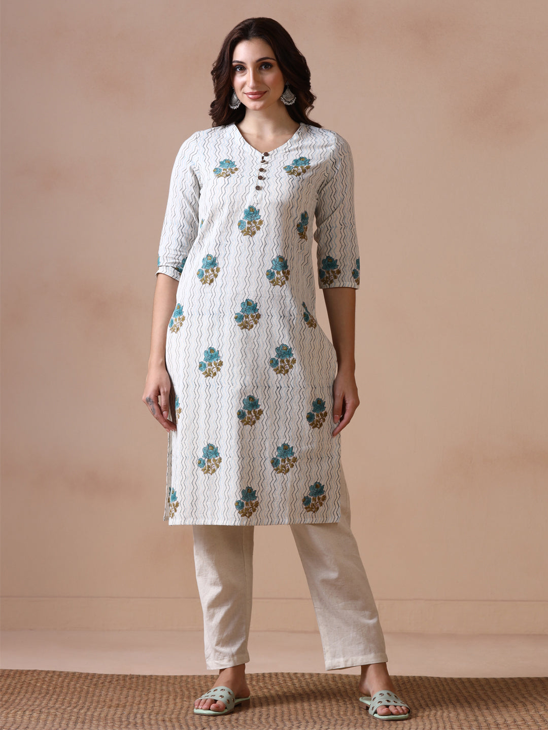 Off-White Cotton Handblock Printed Straight Kurta with Rose and Zig-Zag Prints