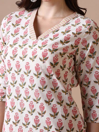 Traditional Buti Handblock Printed Cotton V- neck Kurta