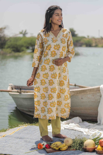 Sunflower Hand Block Printed V neck Straight Kurta
