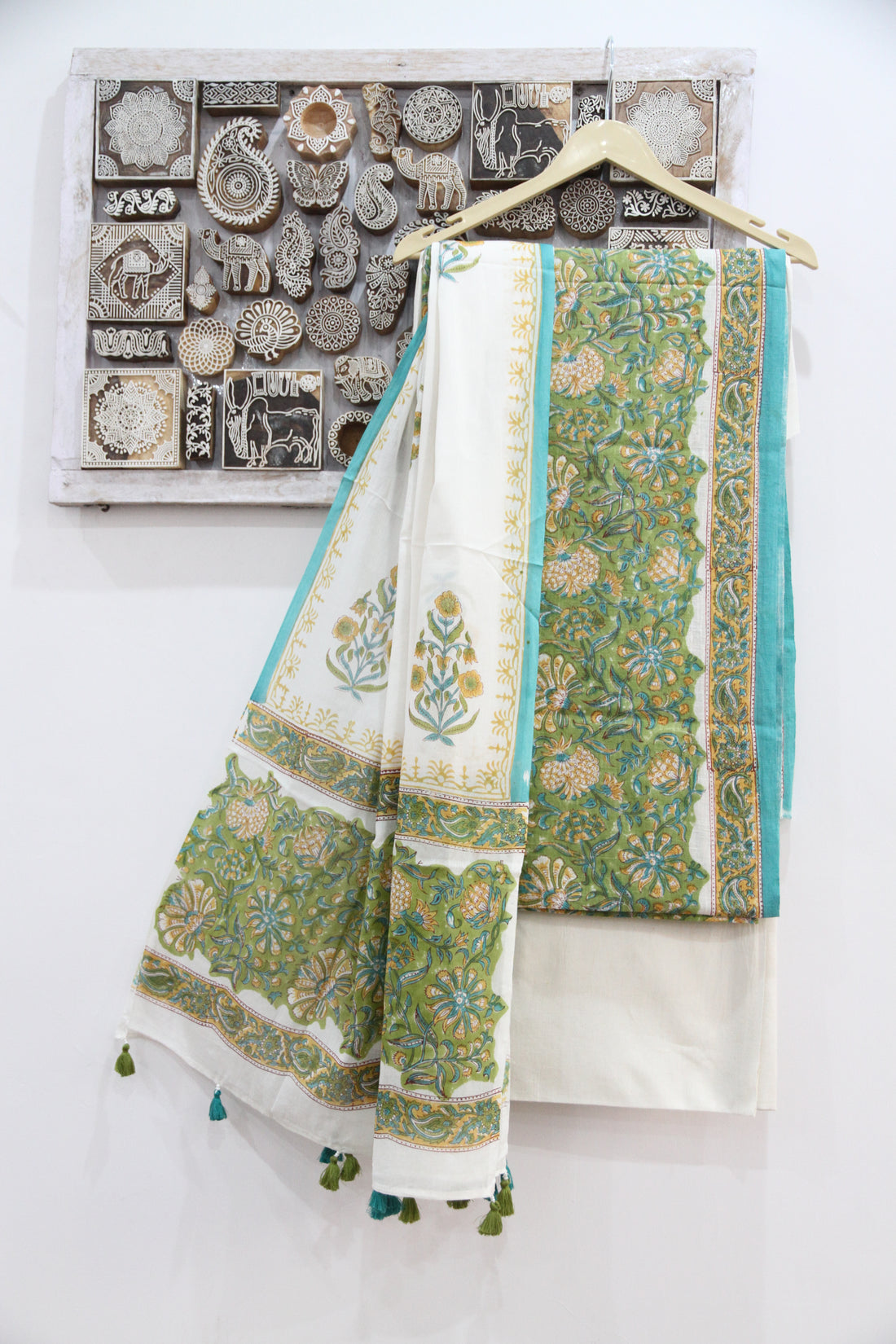 Sheen Green Floral Jaal Hand Block Printed Cotton Unstitched Suit Set