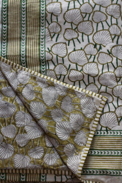 Lotus leaf jaal White Hand Block Printed Cotton Dohar